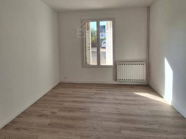 APPARTEMENT T3 – 45,65 m² – Rez de chaussée – Bonnières sur Sein