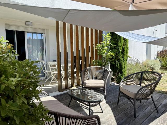 Appartement T3, 58 m2, Terrasse, Jardin, Eysines limite le Hail