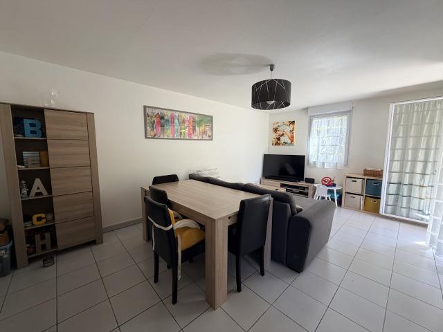 Appartement T3 60m2 avec parking aérien et parking sous sol
