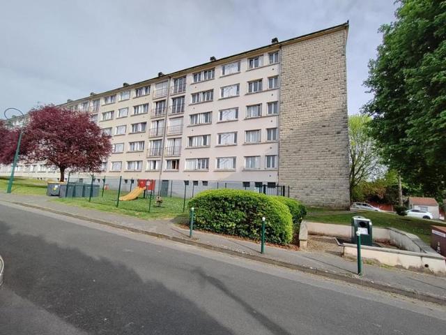 Appartement T3 60m² Lamorlaye 4910.1.2.15