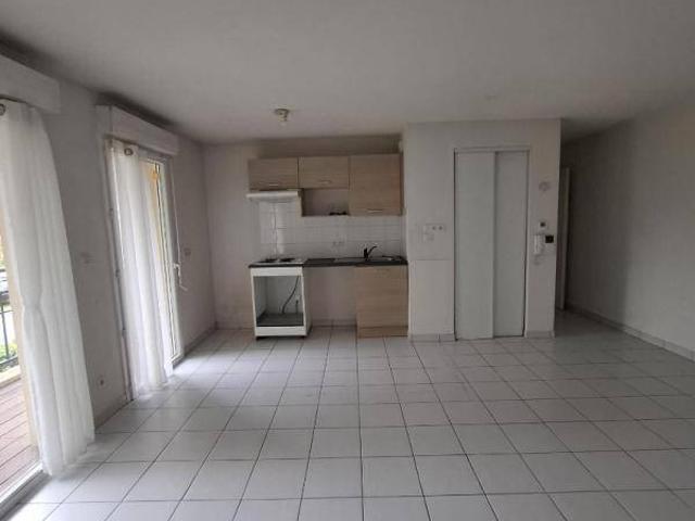 Appartement T3 61m2 à louer à Dourdan | Pichet
