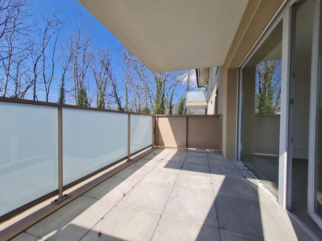 APPARTEMENT T3 67 M2 + GARAGE 74250 FILLINGES