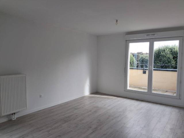 Appartement T3 64.8m2 à louer à Armentières | Pichet