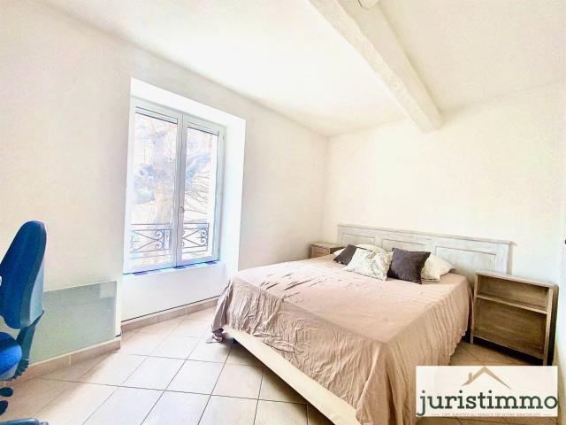 Appartement T3 66 m3 vendu LOUE 66m² Piolenc