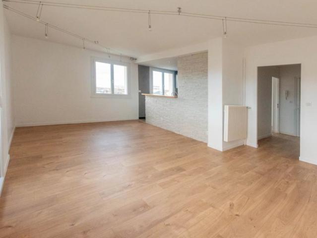 Appartement T3 68m2 avec garage fermé nouveau quartier Michelin