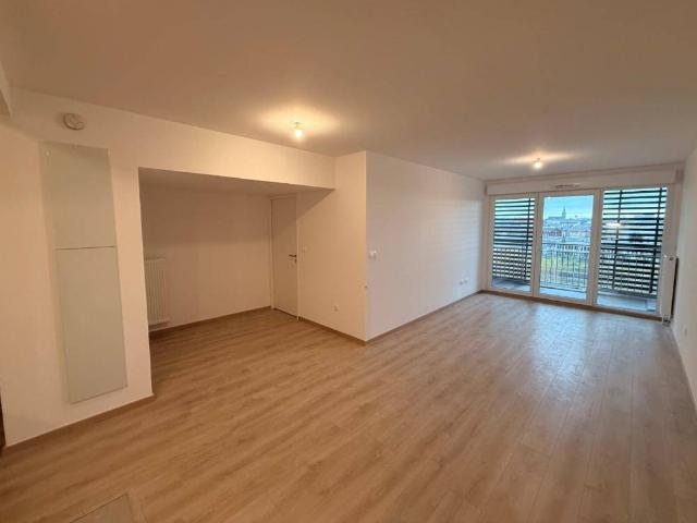 Appartement T3 68m2 à louer à Valenciennes | Pichet