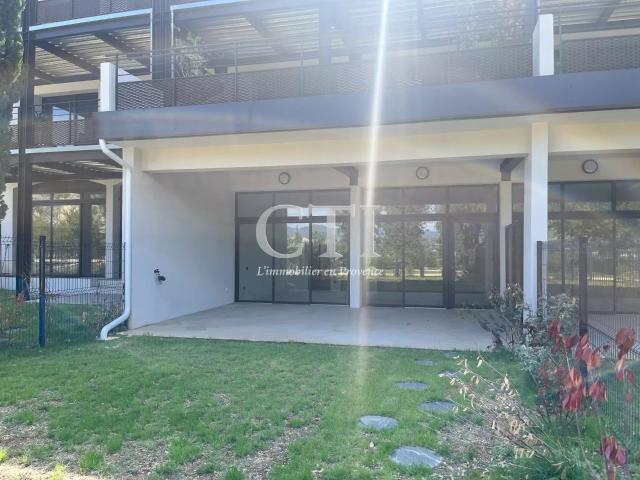 Appartement T3 70.80 m² Résidence 'Les Terrasses du château'