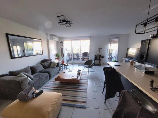 Appartement T3 72m2 duplex avec terrasse possibilité garage