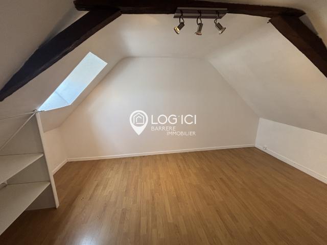APPARTEMENT T3, 2 CHAMBRES, TERRASSE