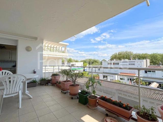 Appartement T3 Terrasse et garage résidence sécurisée av