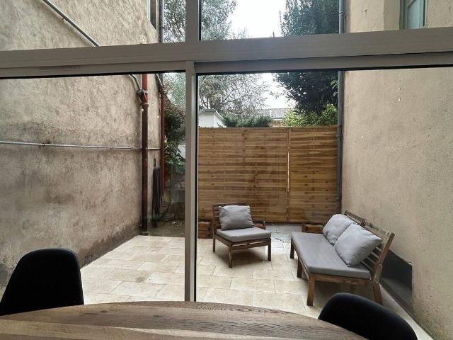 Appartement T3 terrasse et jardin collectif