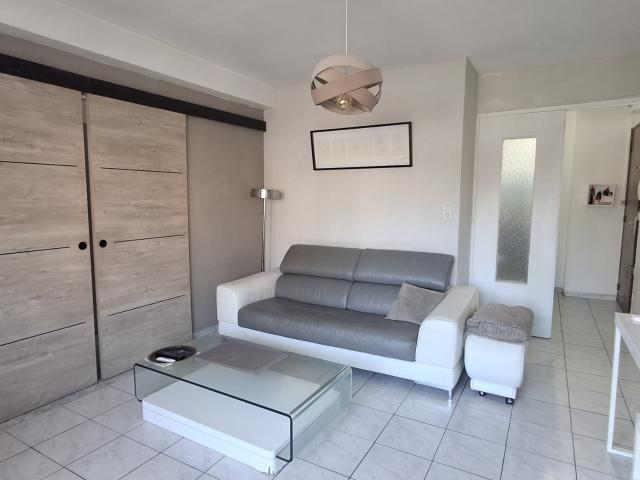 Appartement T3 traversant idéalement situé !