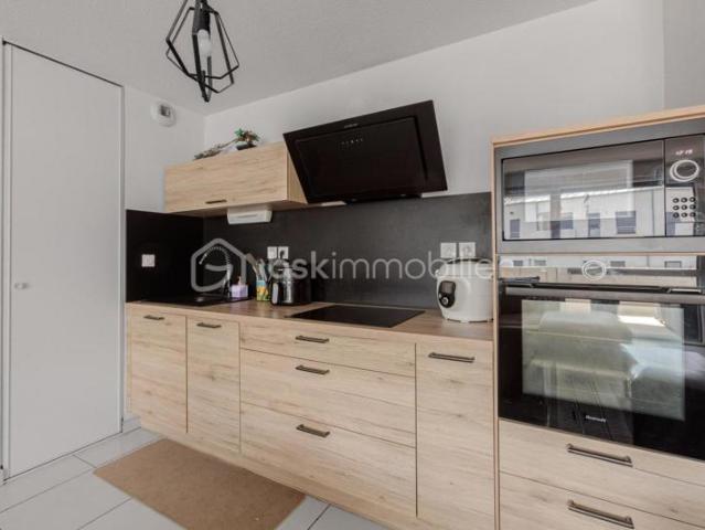 Grand appartement T3 dans Résidence récente de 2020