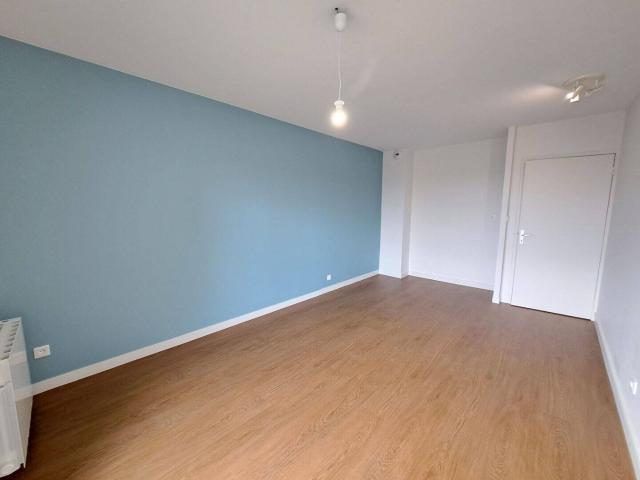 APPARTEMENT T3 / USAGE PROFESSIONNEL