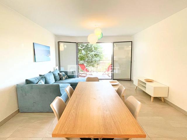 Appartement T3 VALBONNE à louer