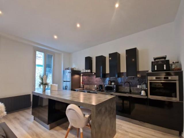 APPARTEMENT T3 VIELLE SAINT GIRONS