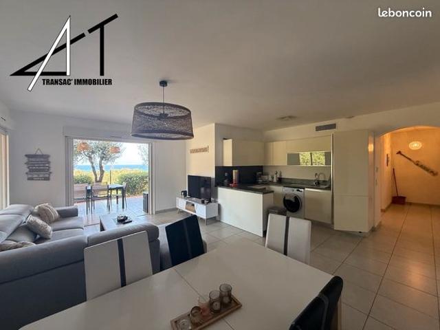 Appartement T3 vue mer au centre de Solenzara Terrasse Jardin Cave Parkinge