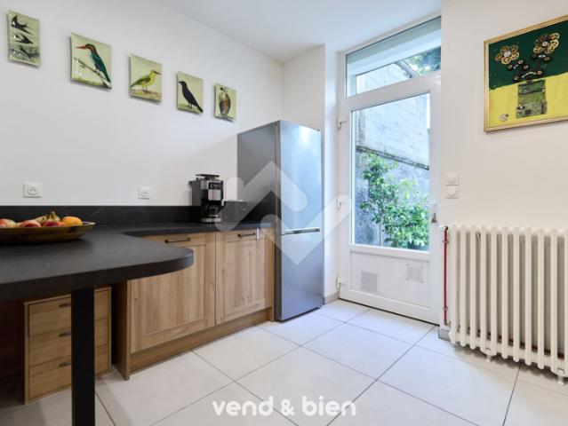 Appartement T3 à l'élégance Art déco avec jardin proche de l