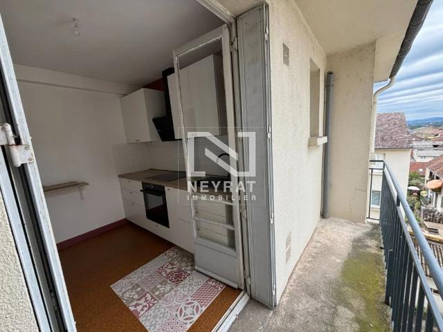 APPARTEMENT T3 A LOUER AUTUN 57 m2 570 € charges comprises par mois: Immobilier AUTUN | Neyrat Immobilier