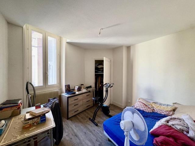 APPARTEMENT T3 A LOUER A ROANNE CENTRE VILLE