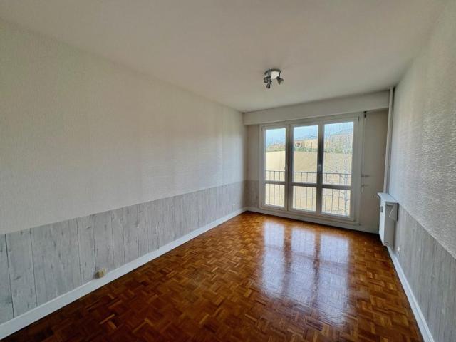 APPARTEMENT T3 A LOUER A ROANNE CENTRE VILLE