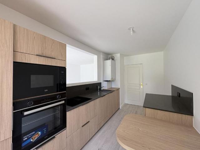 APPARTEMENT T3 A LOUER A ROANNE CINEMA / MULSANT