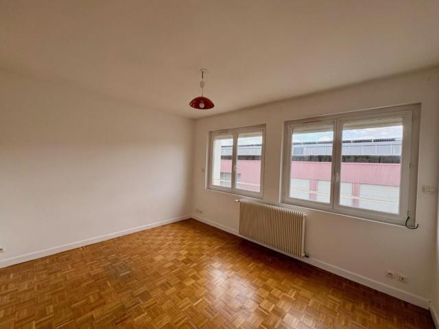 APPARTEMENT T3 A LOUER A ROANNE GARE