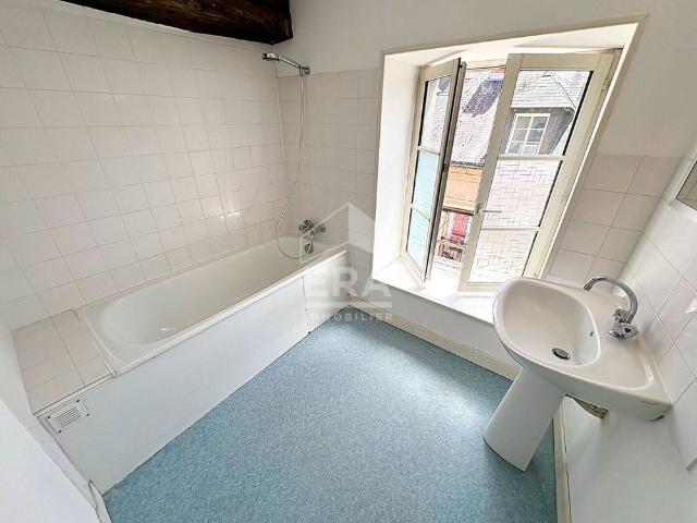 APPARTEMENT T3 A LOUER BLOIS HYPERCENTRE VILLE, DUPLEX, 2 CHAMBRES