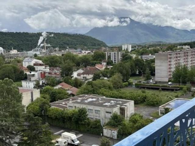APPARTEMENT T3 A LOUER PONT DE CLAIX