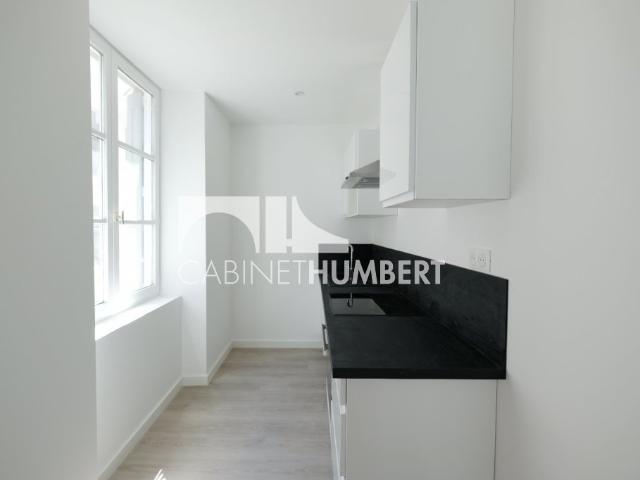APPARTEMENT T3 A LOUER ST ETIENNE CENTRE VILLE