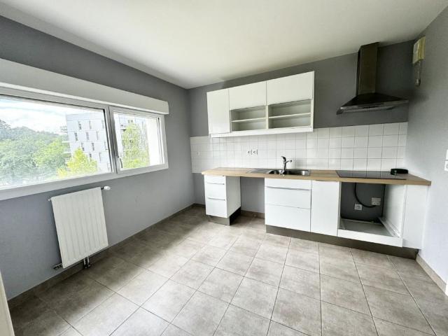 Appartement T3 à louer Saint Jacques De La Lande 67 m²