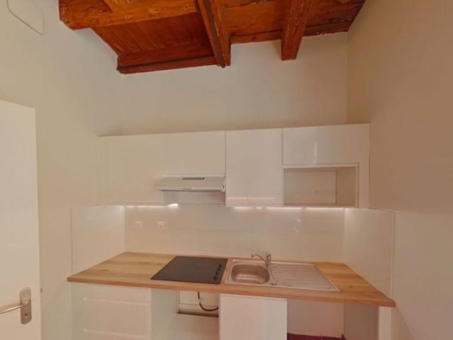 APPARTEMENT T3 A LOUER