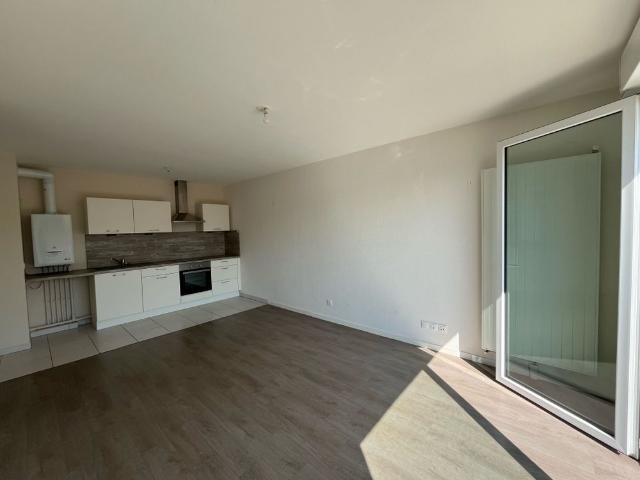 Appartement t3 a proximite de la gare