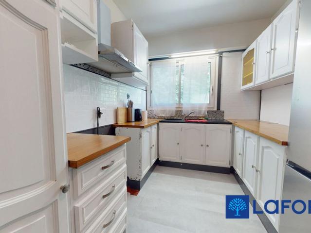 Appartement T3 ATHIS MONS à louer