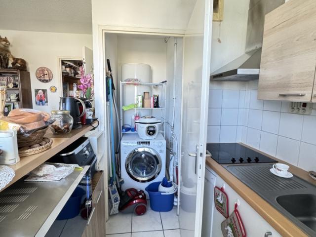 Appartement T3 au 1er étage avec 2 PKG