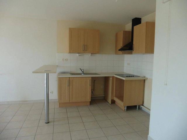 Appartement T3 au 2e étage