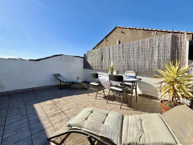 Appartement T3 au dernier étage avec terrasse privative et v. 50m² Carcassonne