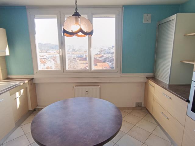 Appartement T3 avec ascenseur proche des commodités