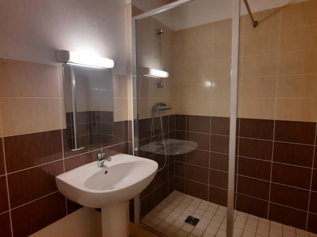 APPARTEMENT T3 AVEC BALCON EN LOCATION