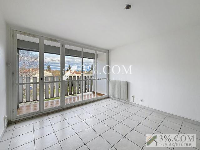 Appartement T3 avec balcon et cave