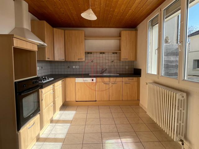 Appartement T3 avec balcon et jardin
