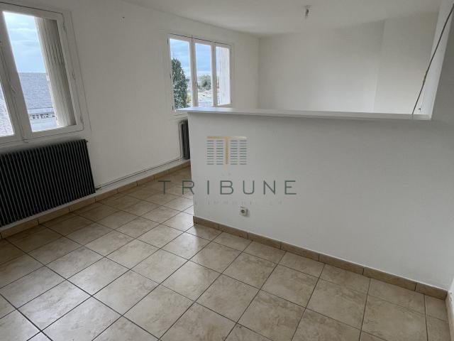 Appartement T3 avec balcon et possibilité de garage