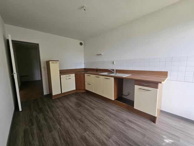 Appartement T3 Avec Balcon / Proche Gare