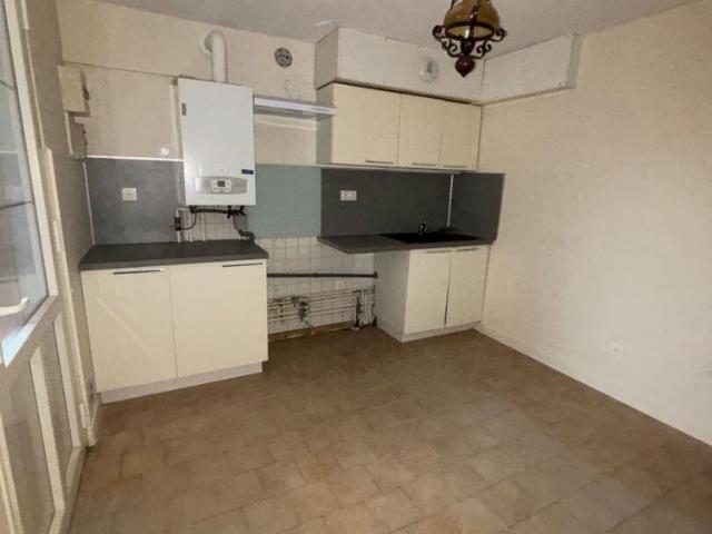 Appartement T3 avec Garage + jardin