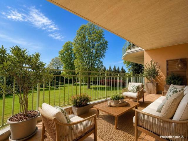 Appartement t3 avec grande terrasse et vue dégagée