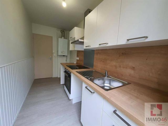 Appartement T3 avec jardinet en centre ville