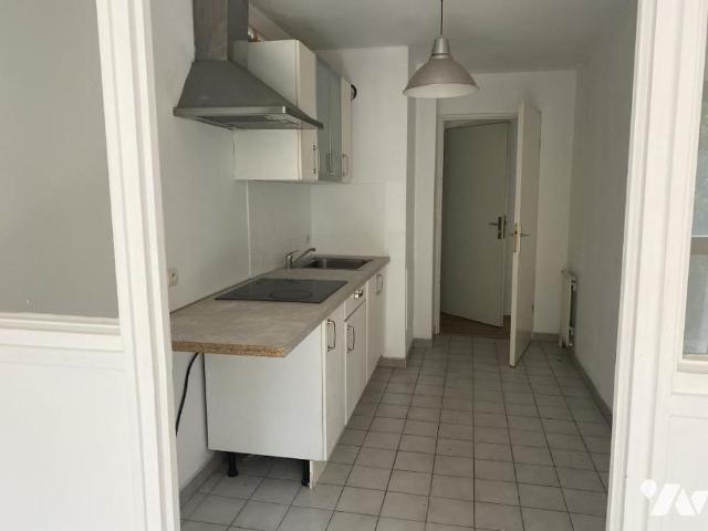 Appartement T3 avec place de parking centre de LILLE