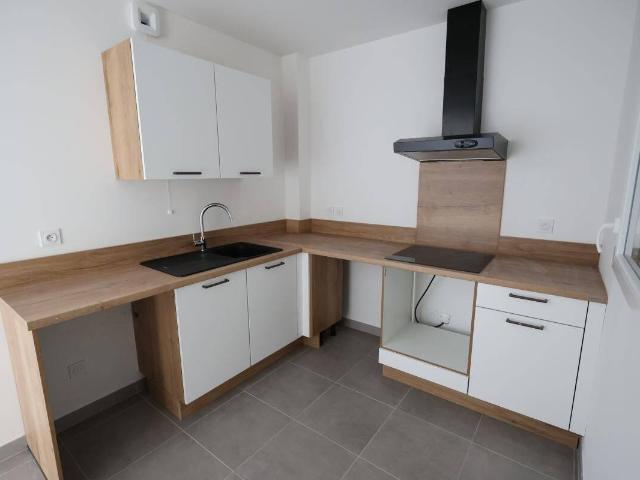 Appartement T3 avec terrasse Manosque Réf:119 N04