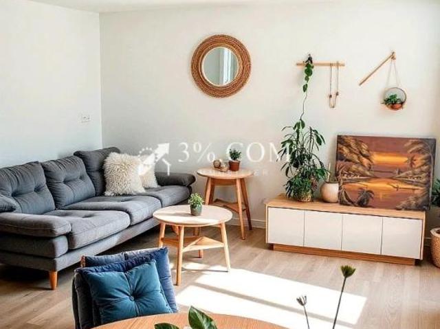 Appartement T3 avec terrasse et parkings