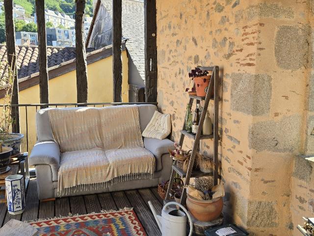 Appartement T3 avec terrasse !